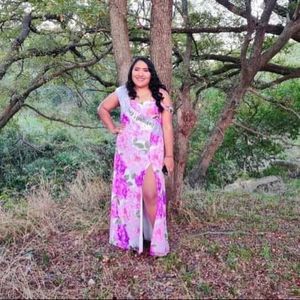 Meet your Posher, Estrella